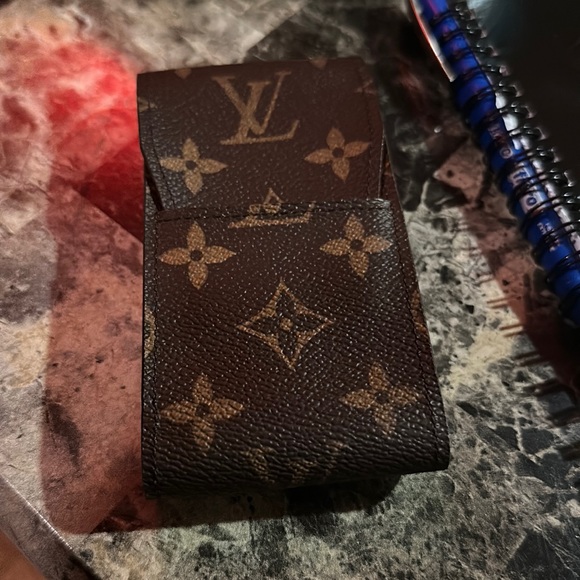 Louis Vuitton cigarette case - Picture 1 of 7